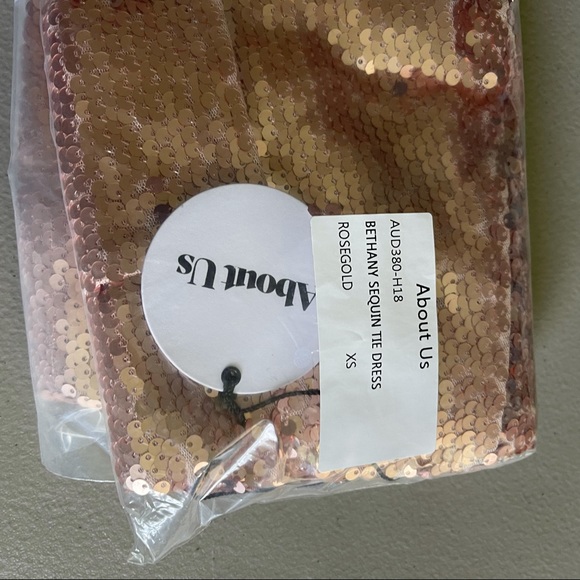 NWT REVOLVE ABOUT US SEQUIN COCKTAIL MINI DRESS ROSEGOLD WOMENS XS - Picture 7 of 7